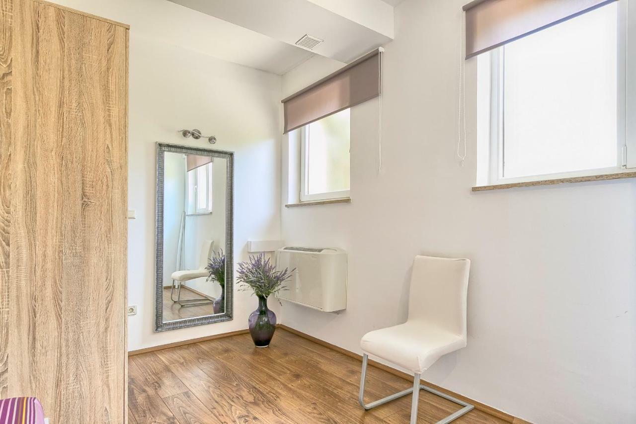 Wellness Apartman Kaiser Pula Exterior photo